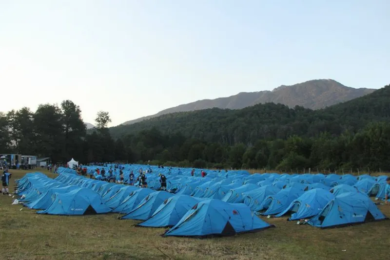 El campamento 2 en pleno movimiento, contó con mayor cantidad de voluntarios