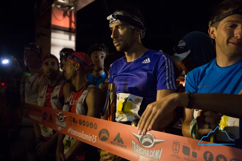 Calmo. Concentrado. Listo para dejarlo todo, Luis Alberto Hernando. Foto: Rodrigo Lizama | Trail Running Argentina.