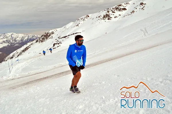 El rockstar JC Pasten, director de SoloRunning.cl, en el Columbia SnowRunning. Foto: SoloRunning.cl