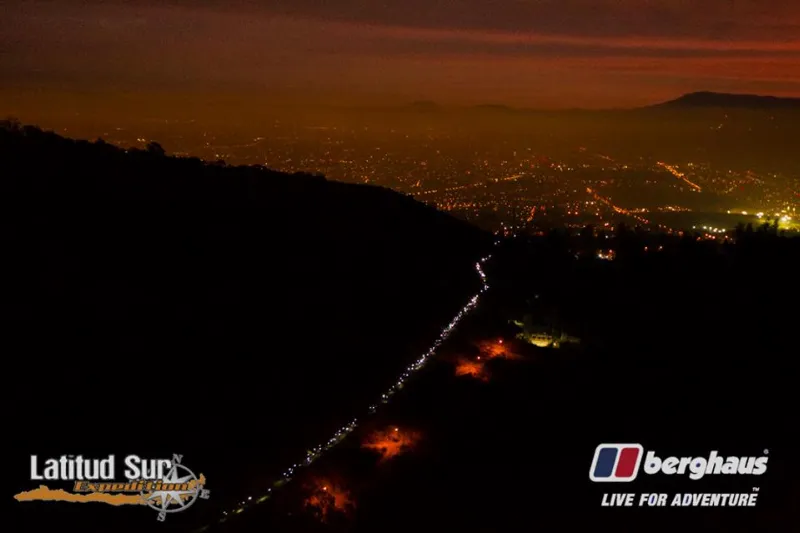 Largada Trail Nocturno LSE. Foto: Francisco Ibarra